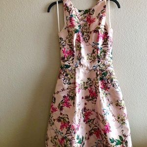 Beautiful floral Ted Baker dress w pockets sz 1
